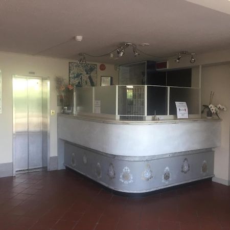 Hotel One Via Roma, 82 Altopascio Exteriör bild